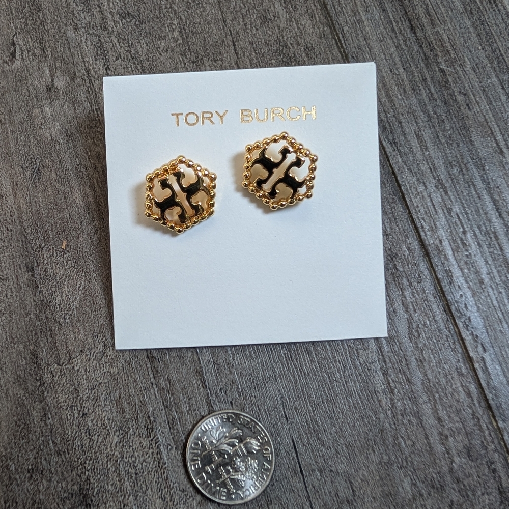 NEW Tory Burch Logo Milgrain Hex Stud Earrings Gold Tone - Picture 3 of 3